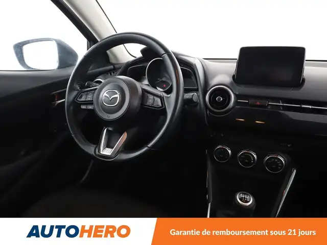 Mazda Mazda2 view 13