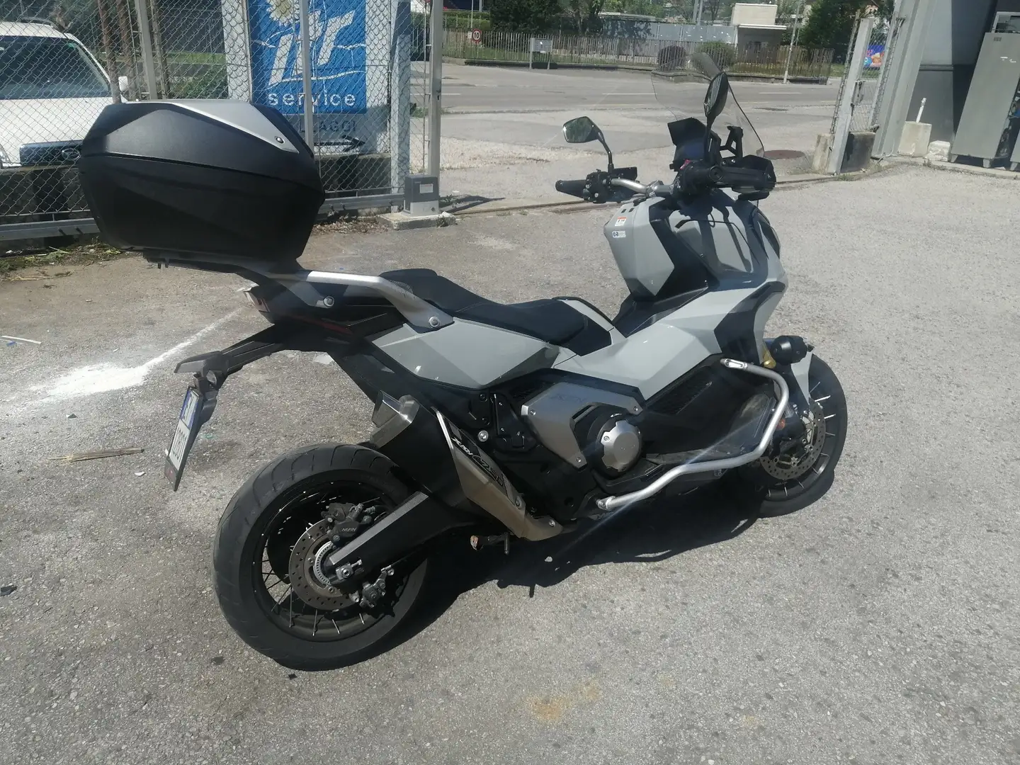 Honda X-ADV travel edition Grigio - 1