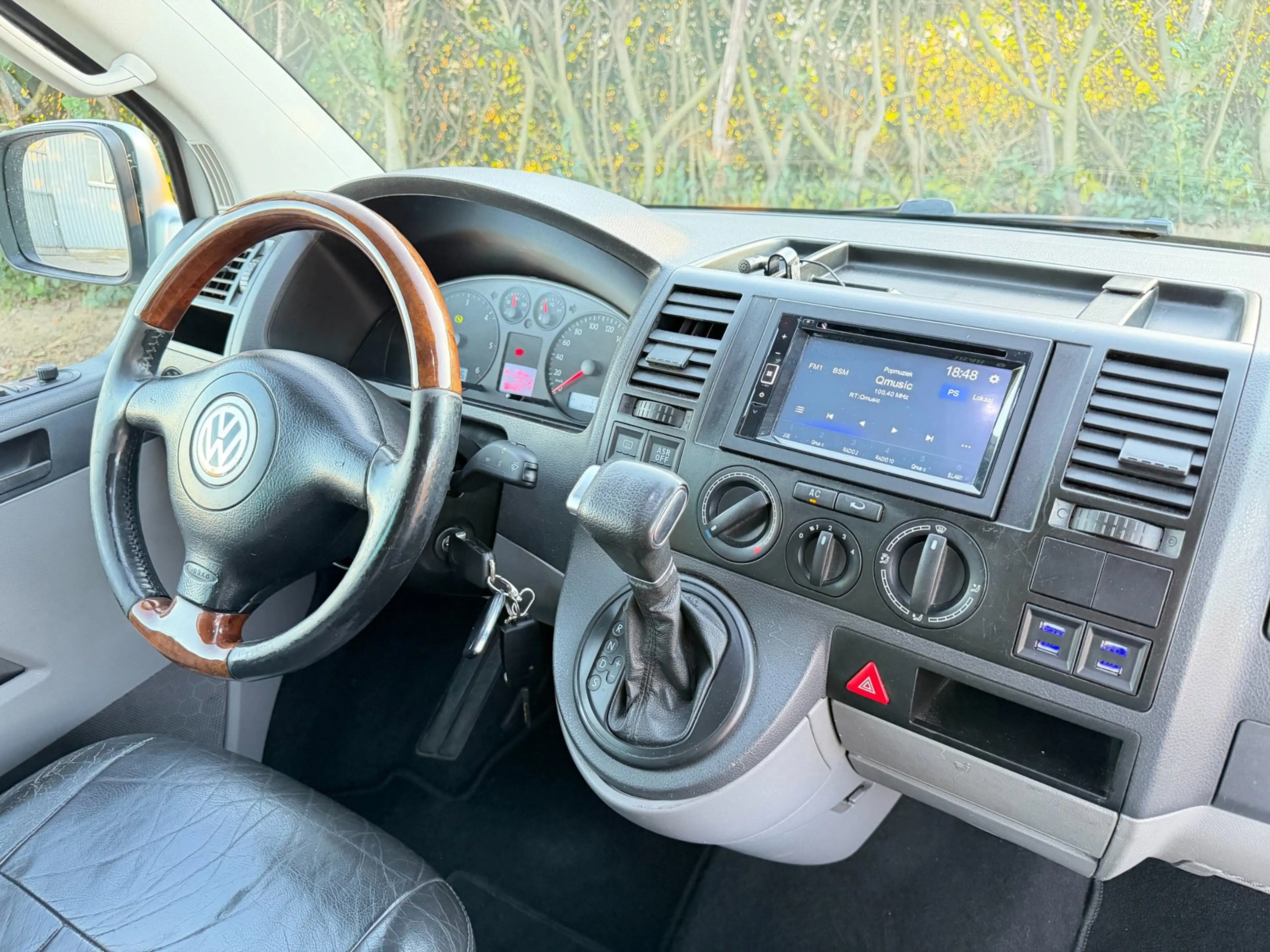 Volkswagen Transporter 2.5 TDI 174PK AUT. L2H1 DC MARGE — photo 12