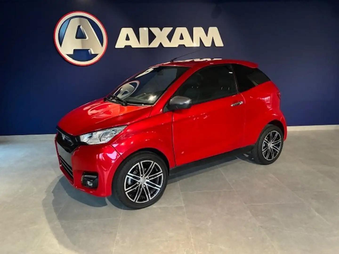 Aixam Coupe Premium brommobiel Rouge - 1