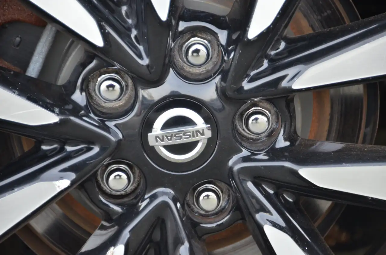 Nissan Altima снимка Nissan Altima