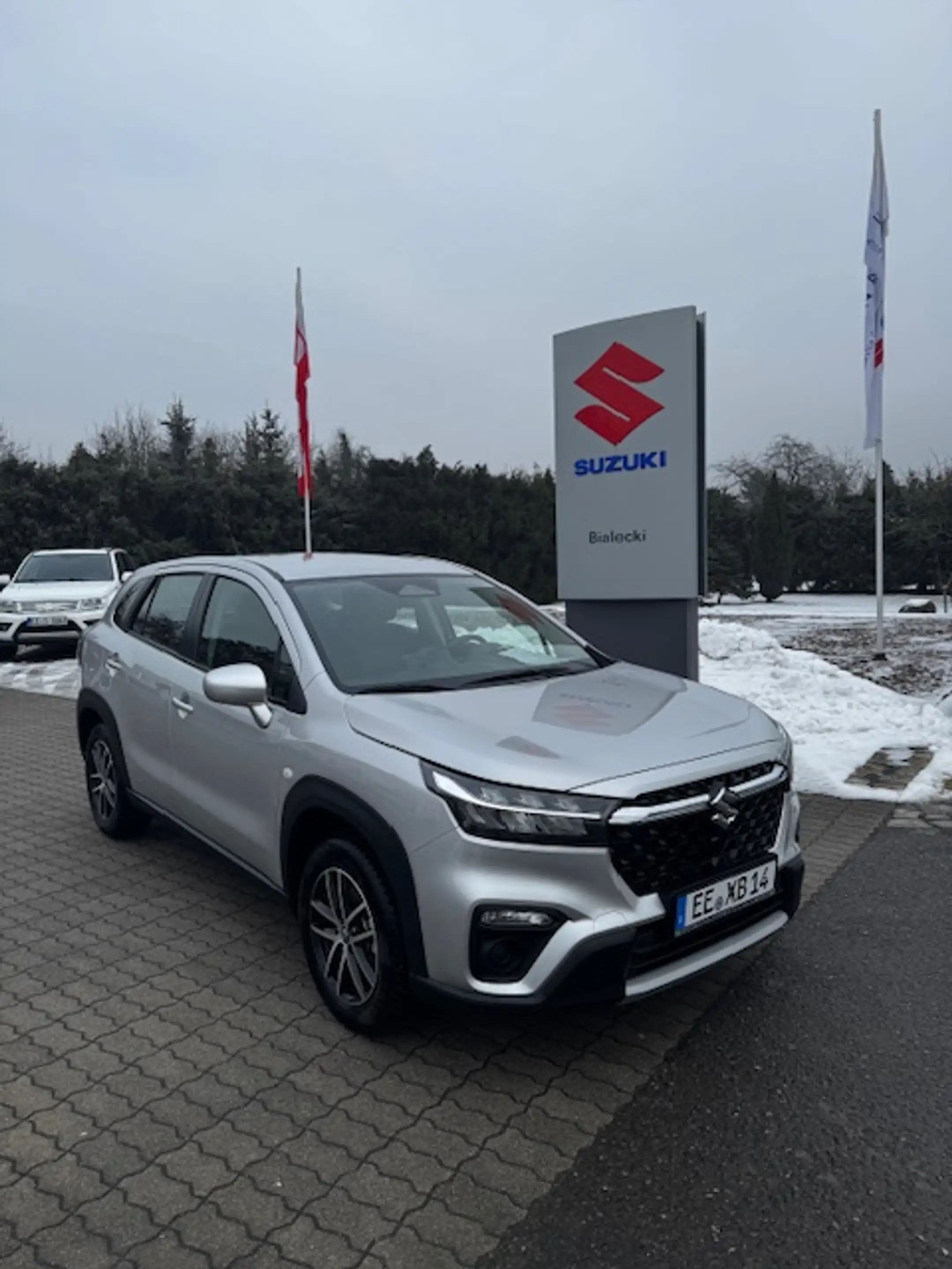 Suzuki S-Cross S-Cross 1.4 Boosterjet Hybrid Edition — photo 2