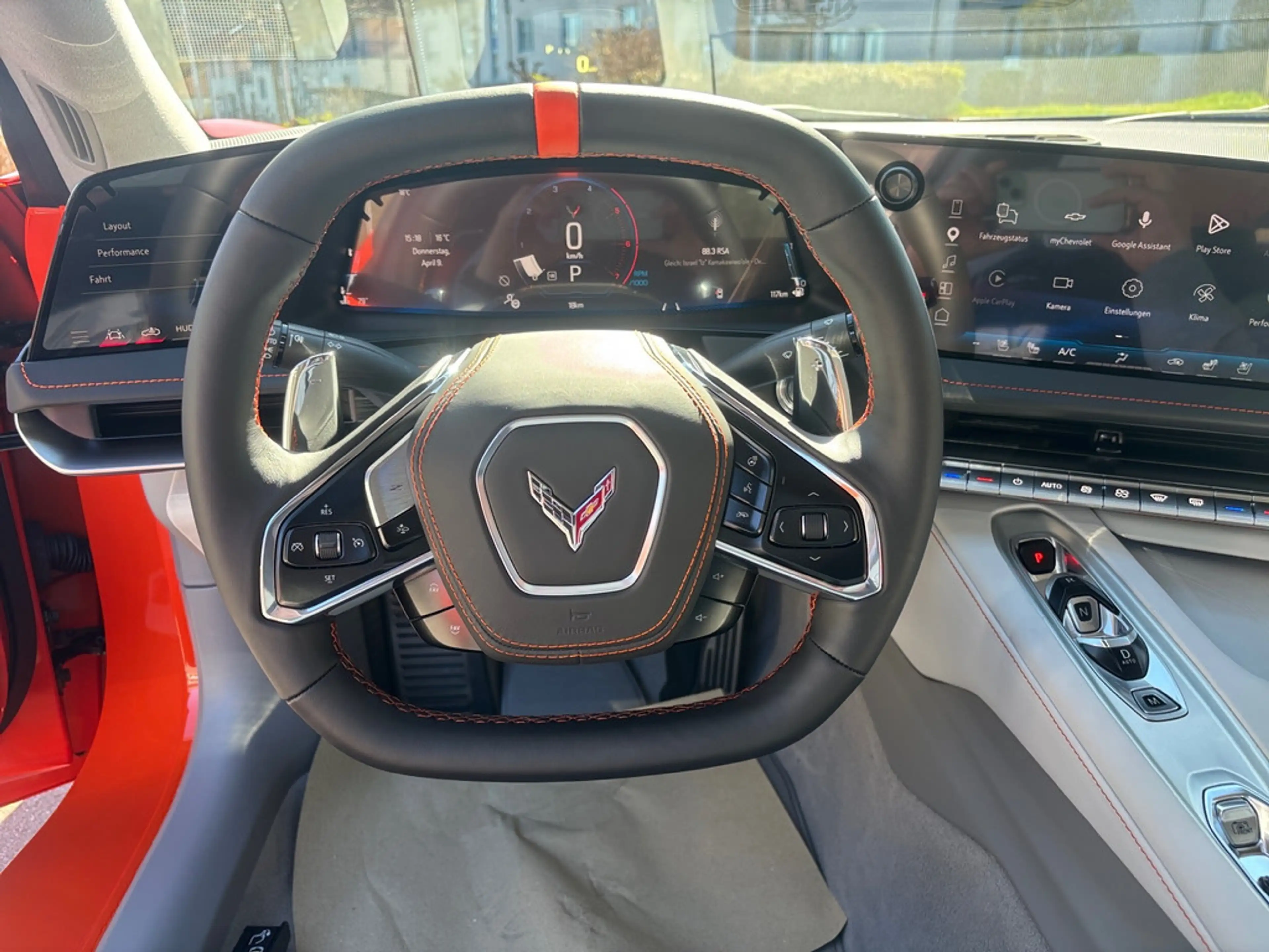 Corvette C8 Stingray Coupé 3LT 26 New Interior/Spoiler — photo 12