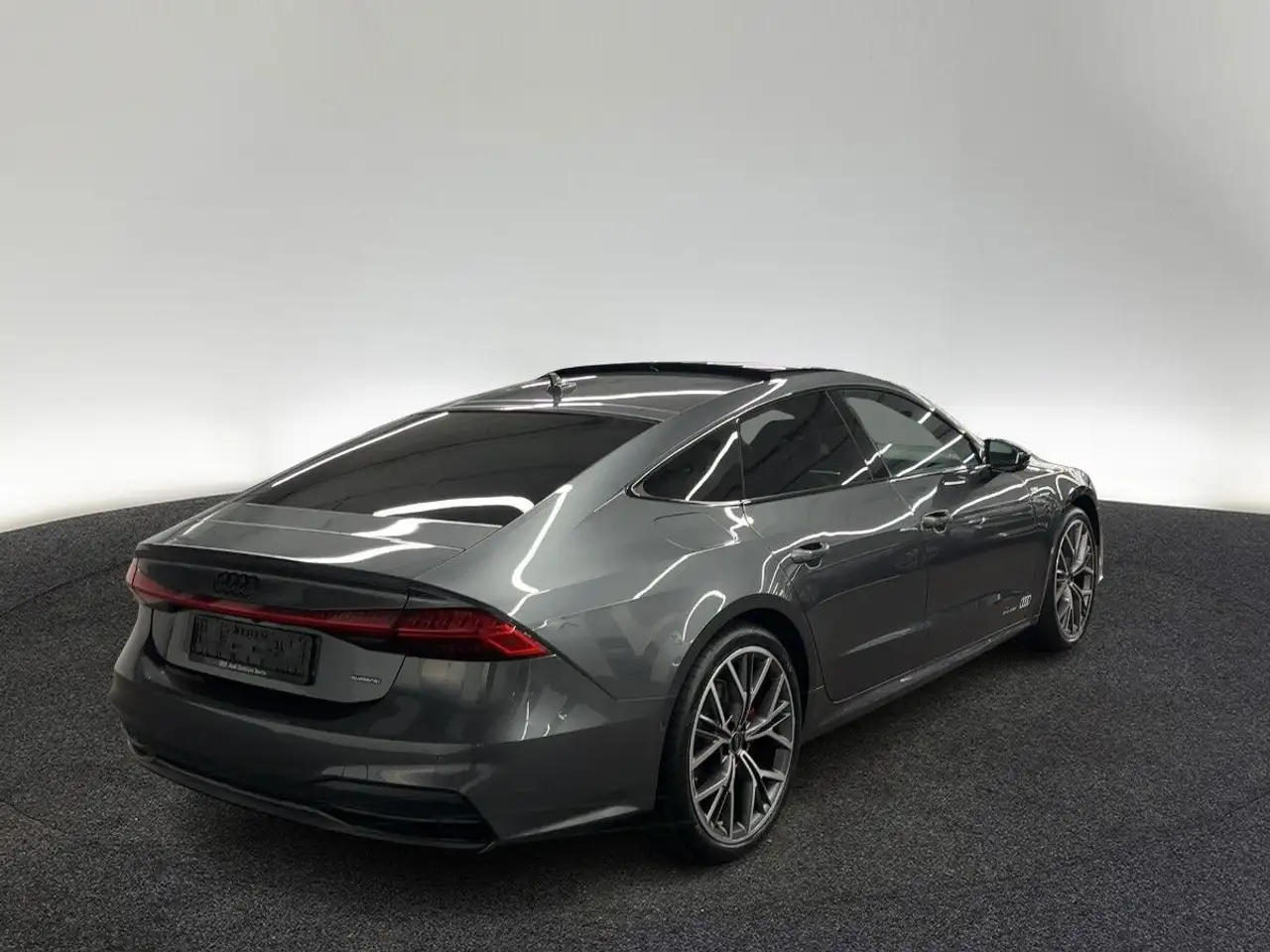 Audi A7 55 TFSI e quattro S tronic 6