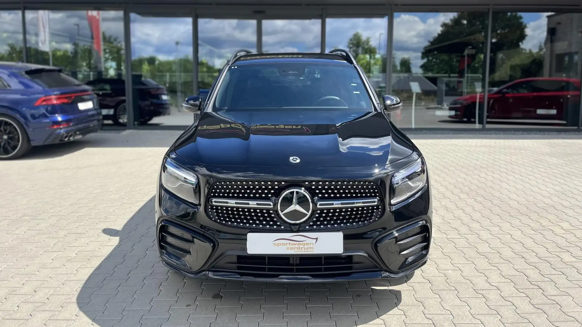 Mercedes-Benz GLB 200 d AMG Advanced Plus, Night Paket, Multibeam Schwarz - 2