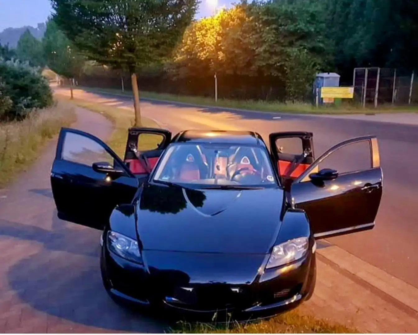 Mazda RX-8 Revolution - 2