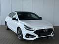 Hyundai i30 Fastback Go Plus 1.5 TGDI 48V DCT / Panoramadach / Weiß - thumbnail 4