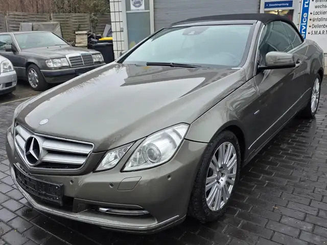 Mercedes-Benz E 250 E 250 CGI BlueEfficiency (207.447)