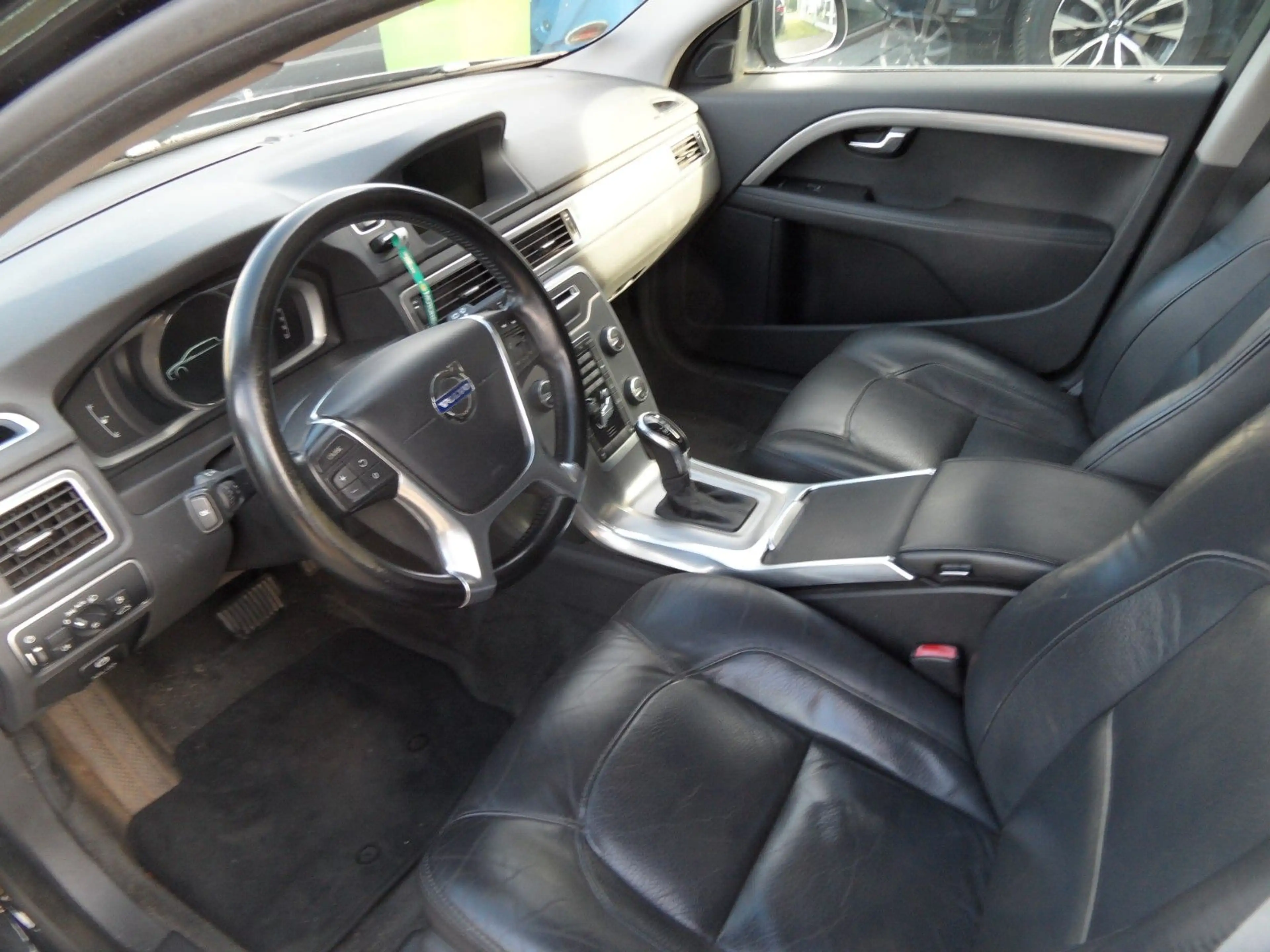 Volvo V70 Kombi Summum — photo 10