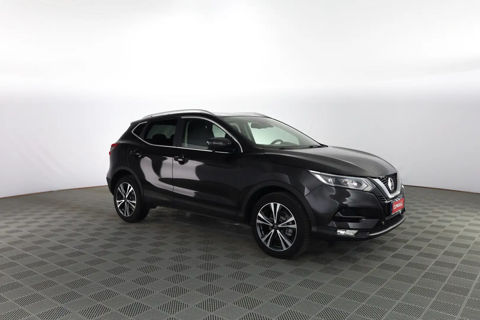 Nissan Qashqai Qashqai 1.3 DIG-T 140 CV N-Connecta Noir - 2