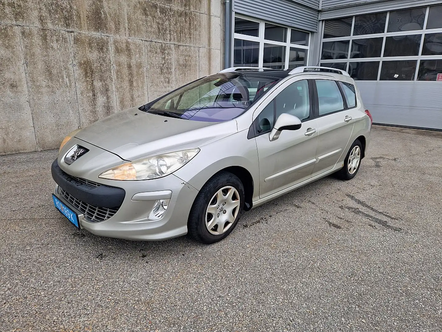 Peugeot 308 SW 1,6 HDi 110 FAP Premium Or - 1