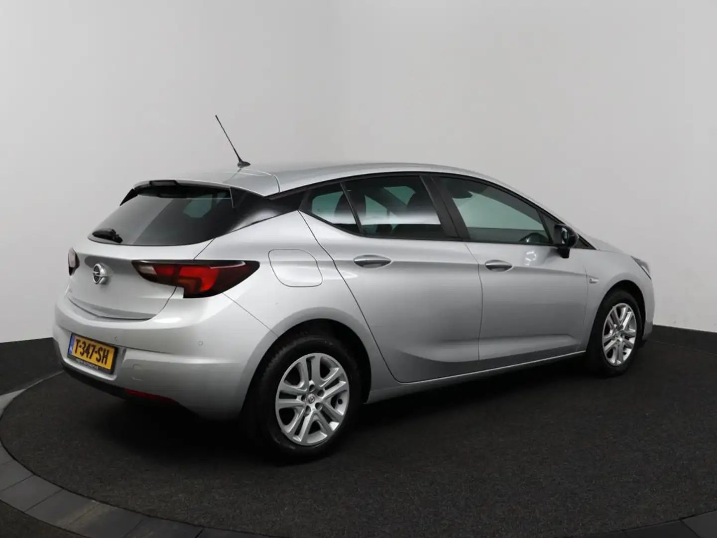 Opel Astra 1.2 110PK Business Edition | Navigatie | Cruise Co Grijs - 2