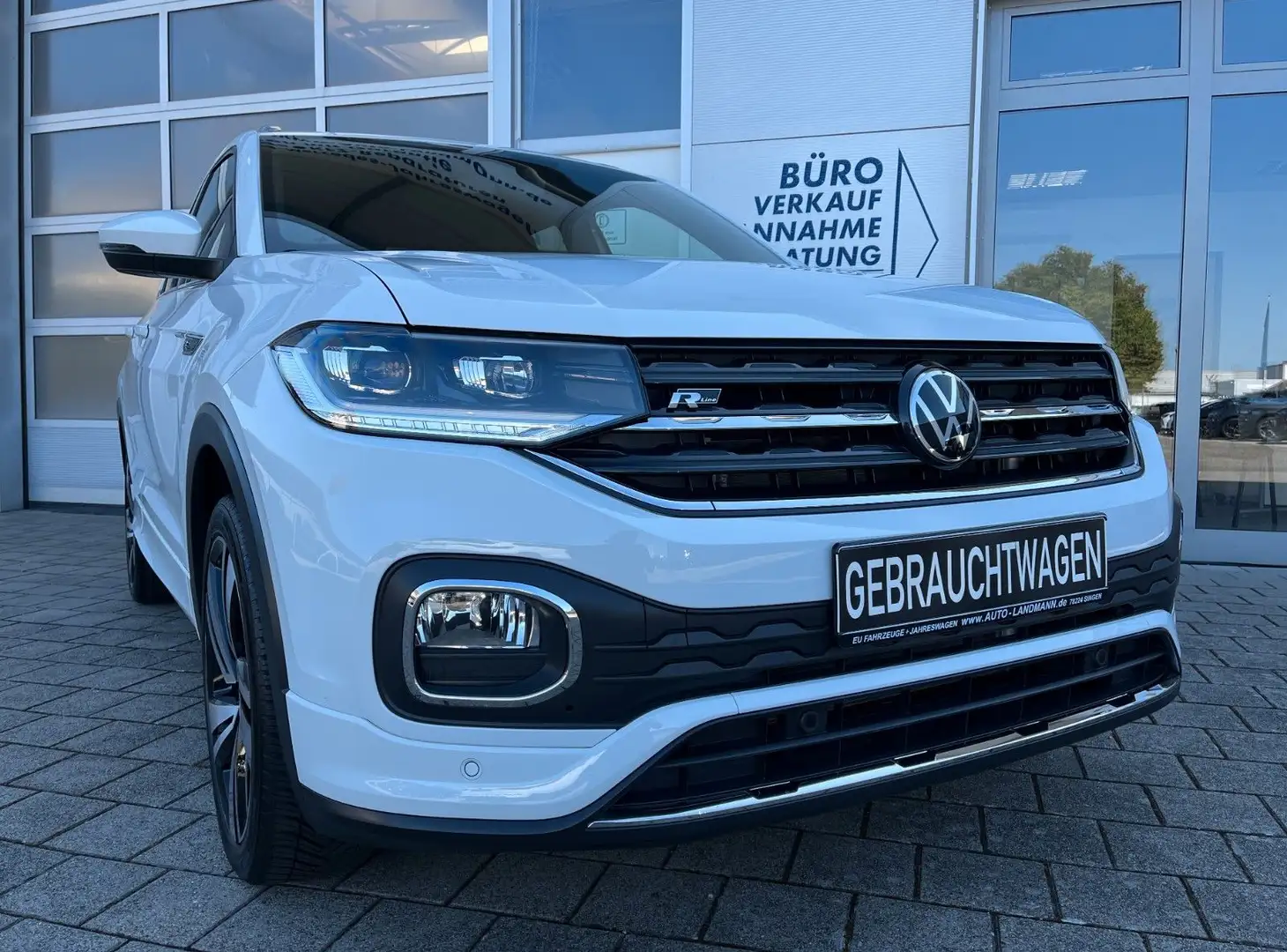 Volkswagen T-Cross 1.5 TSI DSG 2xR-Line KAM LED GAR 12/27 Wit - 1