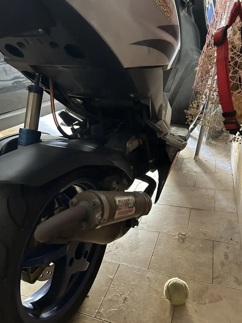 Aprilia SR 50 - 1