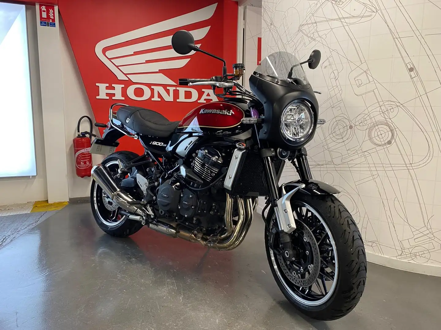 Kawasaki Z900RS Negru - 1