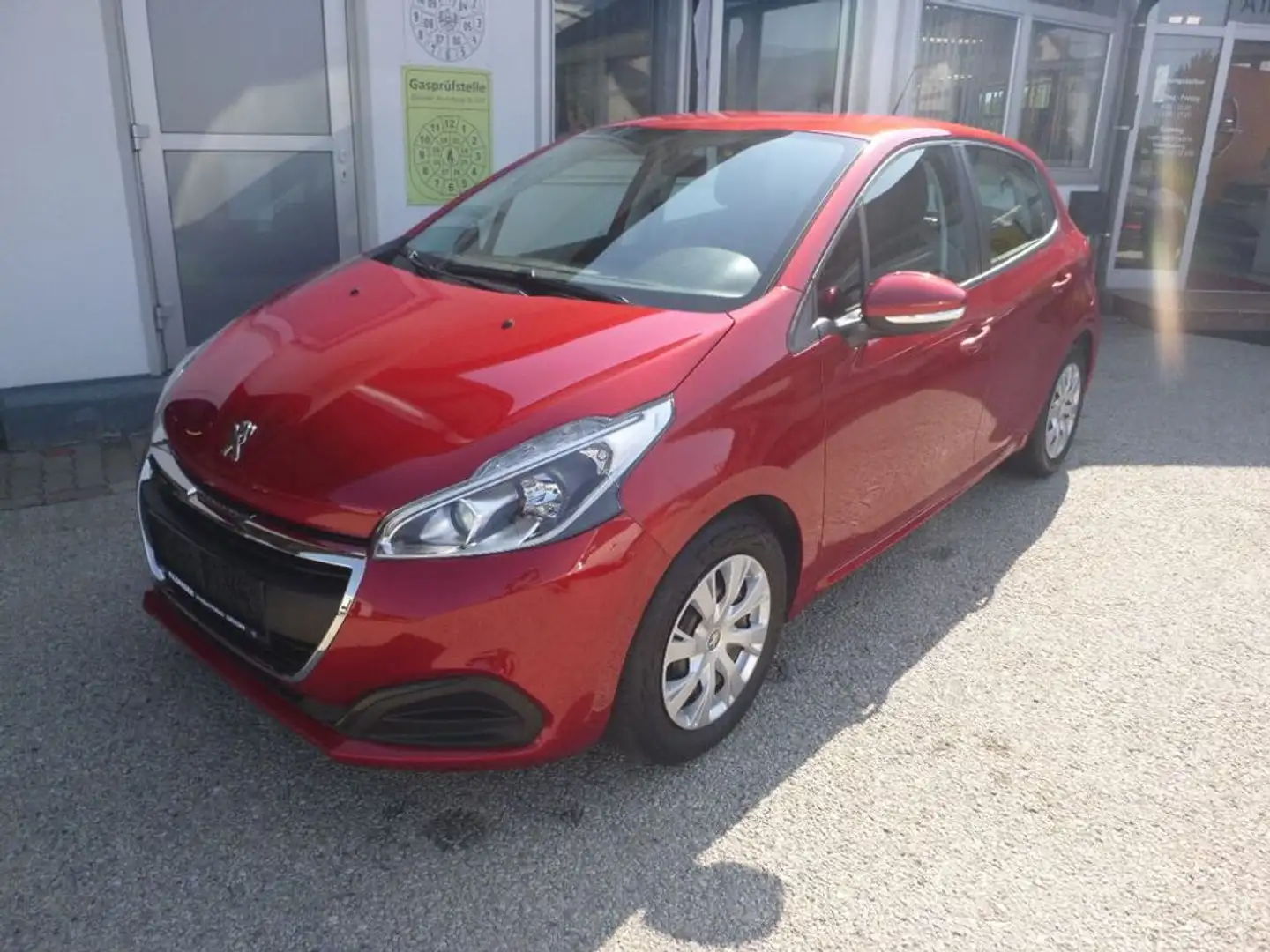 Peugeot 208 Active Rot - 1