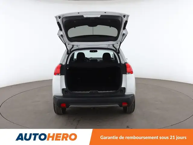 Peugeot 2008 view 16