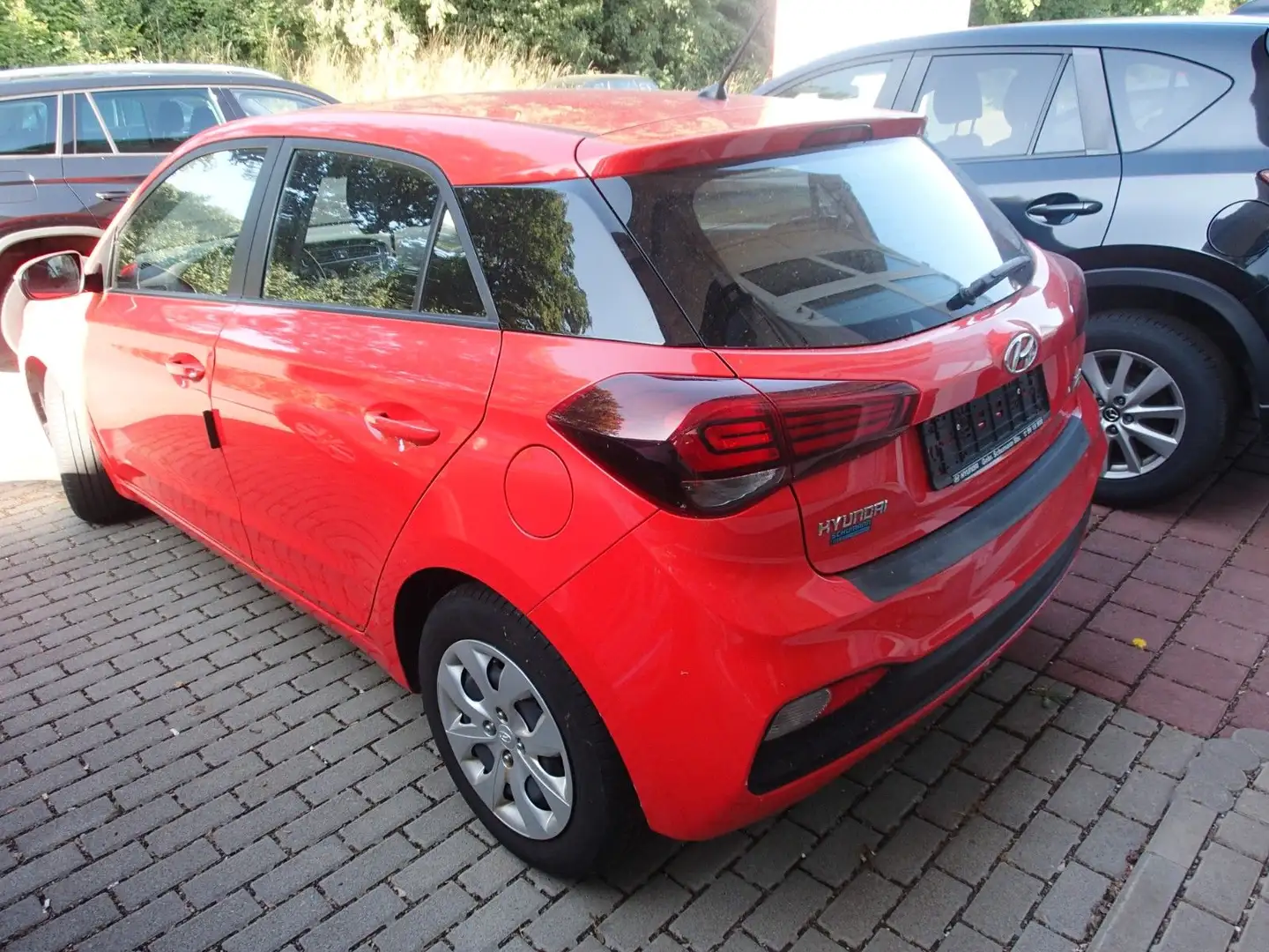 Hyundai i20 1.2 62kW Select Rouge - 2