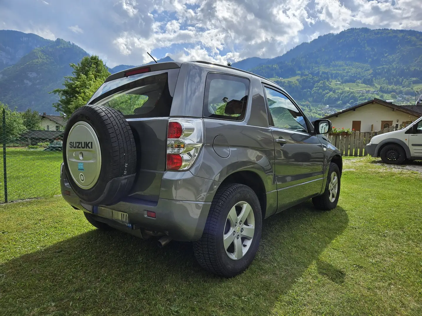 Suzuki Grand Vitara 3p 1.9 ddis - 2