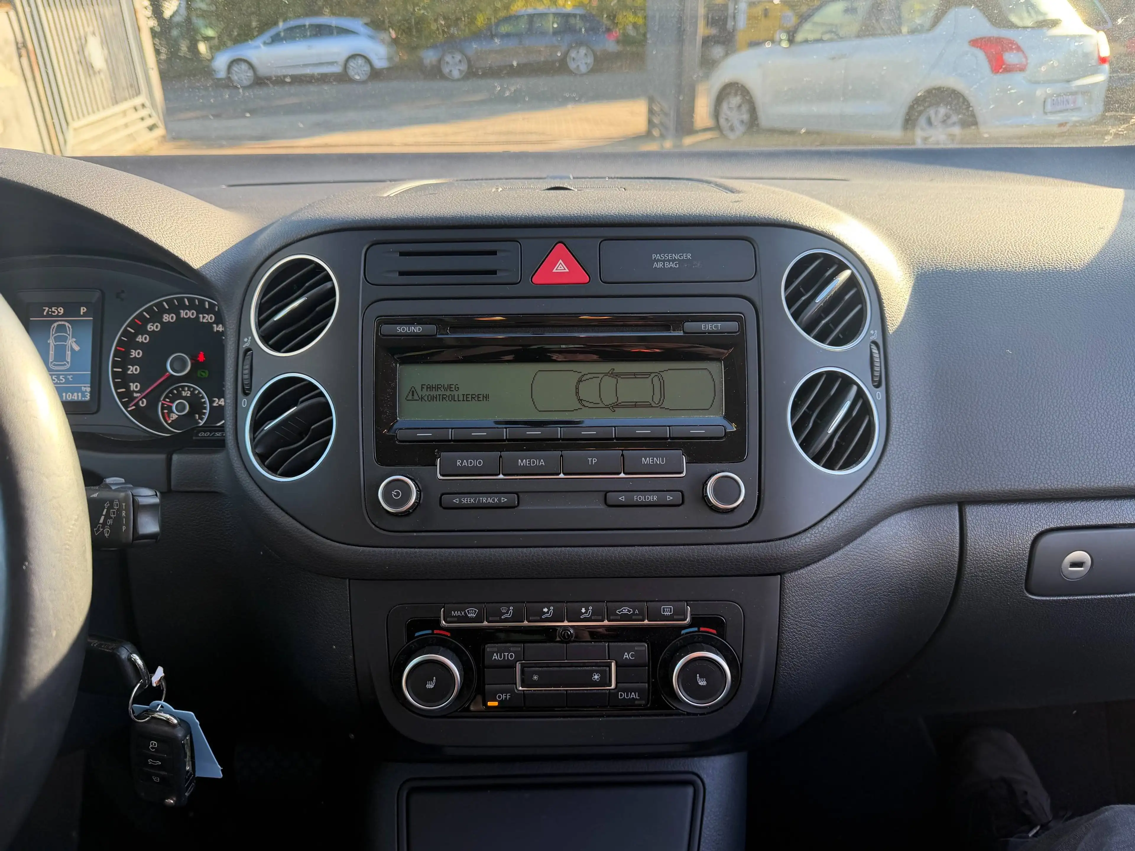Volkswagen Golf Plus Golf Plus VI Team/Automatik/PDC/SHZ/2.Ha/EU5/ZV — photo 15