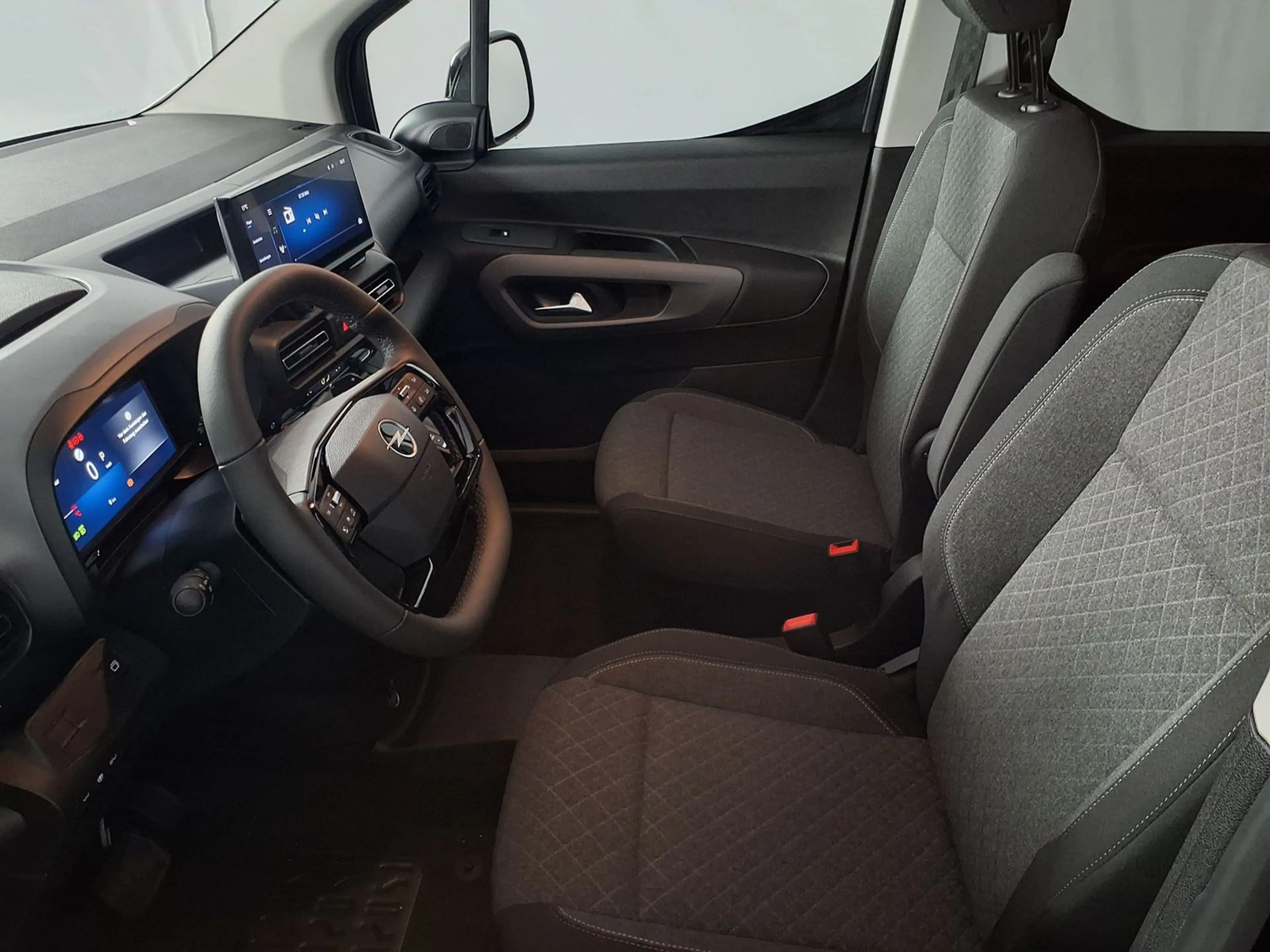 Opel Combo Life GS Stand-Hzg|AHK|RFK|PANO|Matrix|N... — photo 9