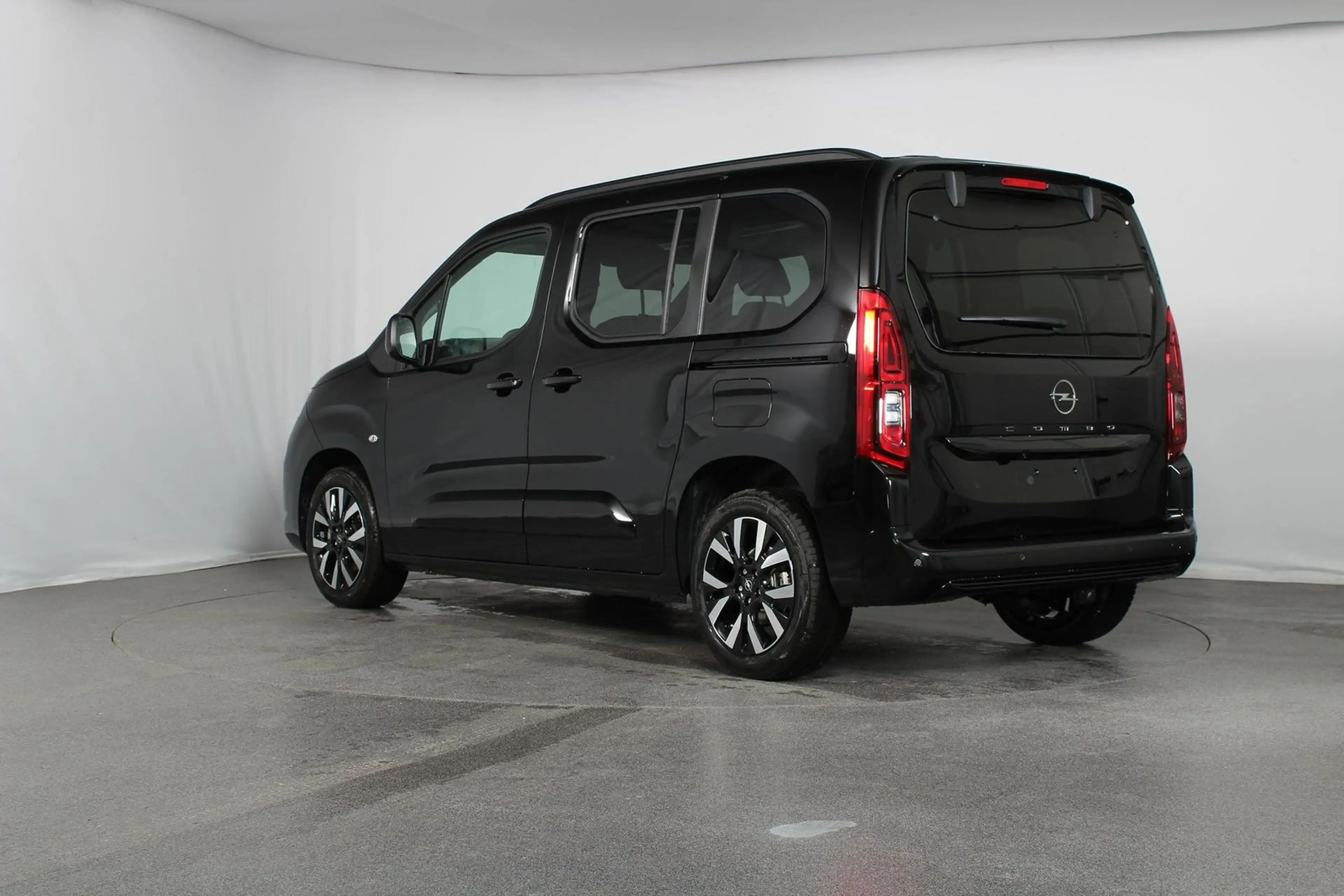 Opel Combo Life GS Stand-Hzg|AHK|RFK|PANO|Matrix|N... — photo 3