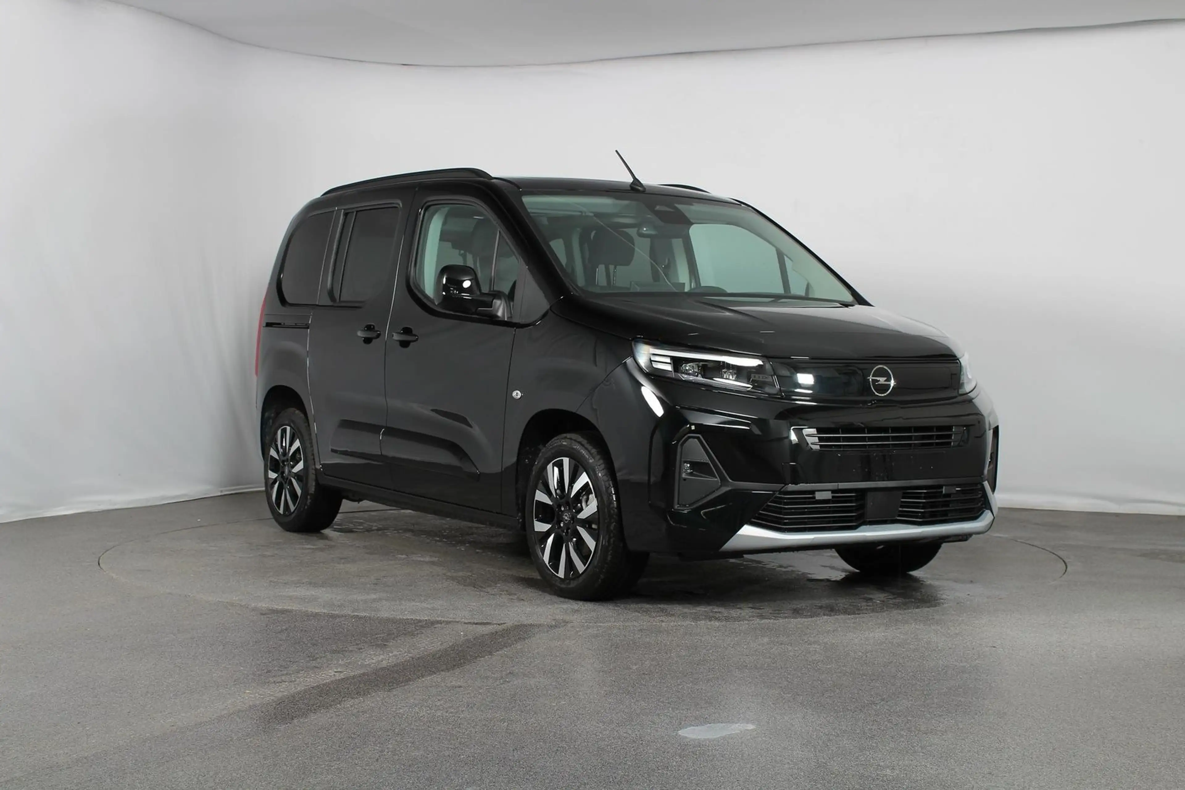 Opel Combo Life GS Stand-Hzg|AHK|RFK|PANO|Matrix|N... — photo 7