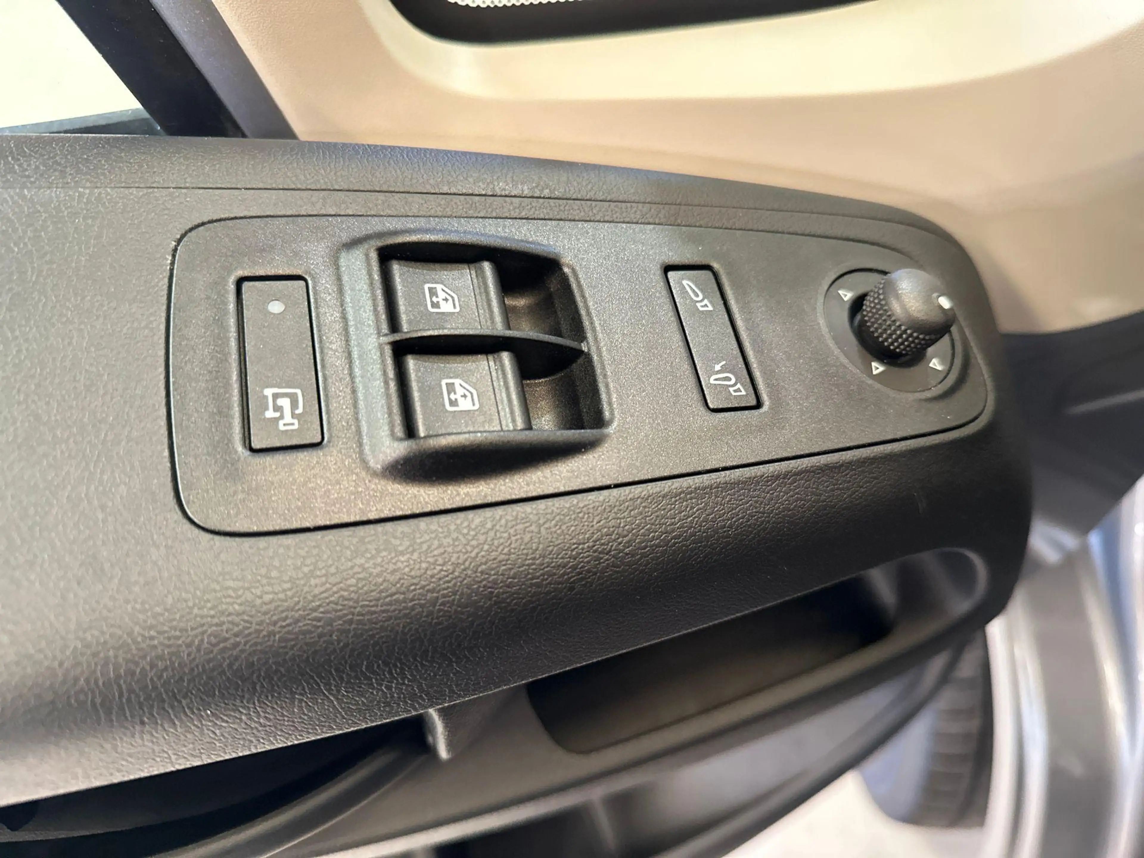 Peugeot Boxer 2.2 BlueHDi 140 S&S L2H2 3.3t | Apple Carplay/Andr — photo 14
