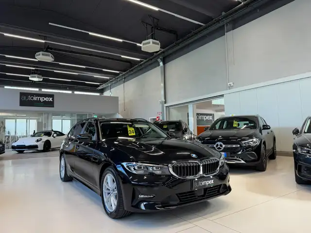 BMW 320 Touring mhev 48V xdrive auto CAMERA/CRUISE ADATTIVO/UNICO PROPR.