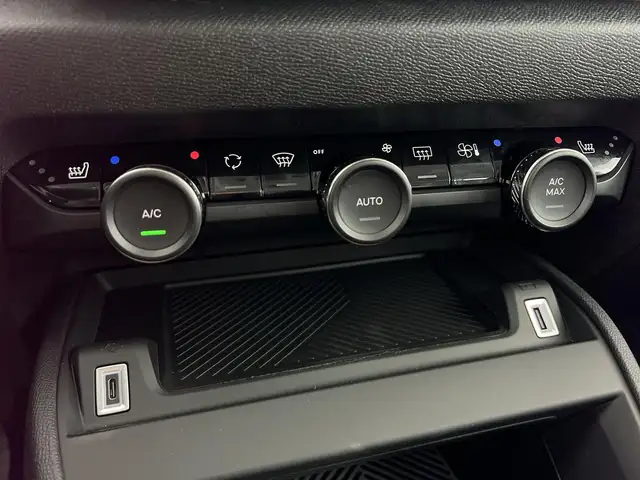 Citroen C4 view 12