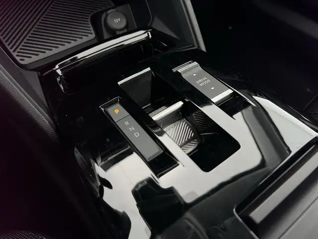 Citroen C4 view 13