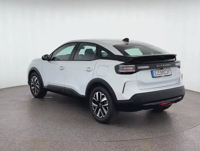Citroen C4 view 5