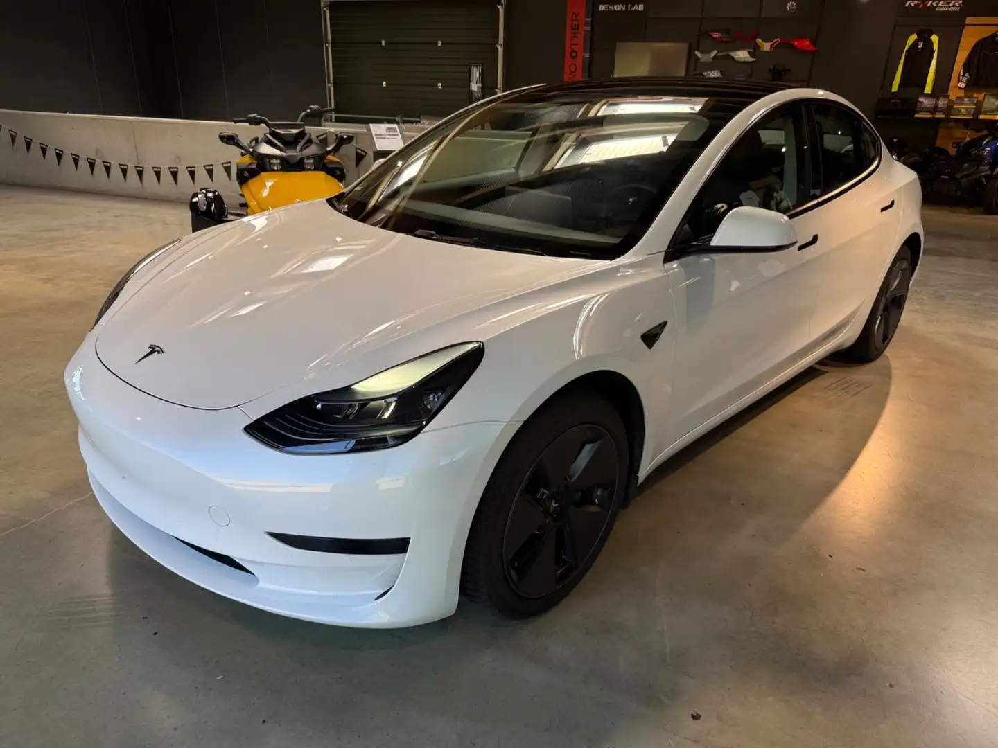tesla model 3