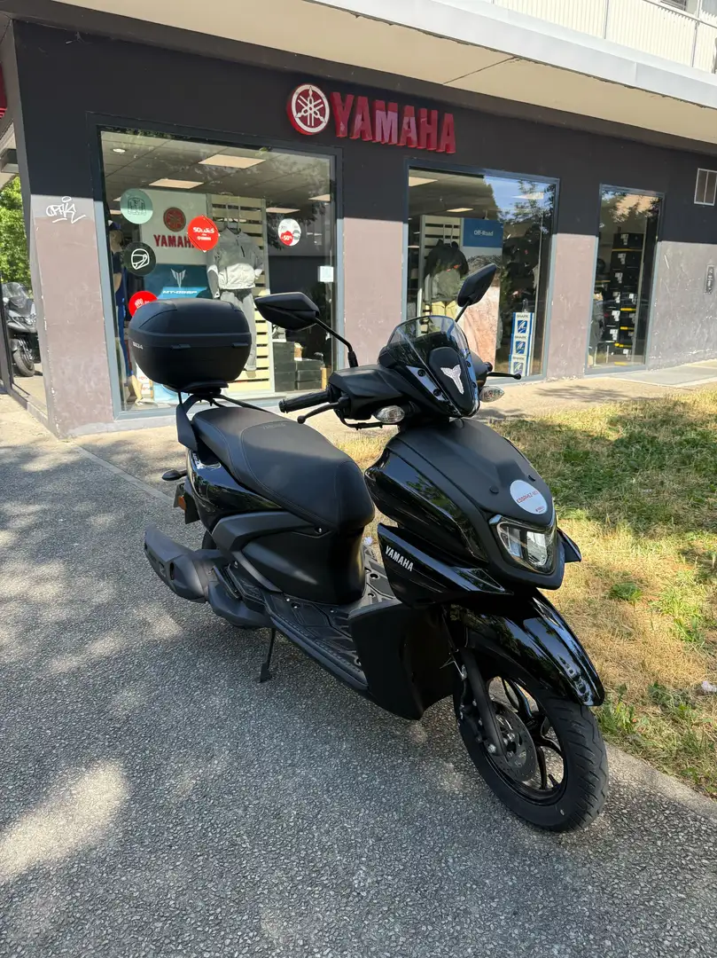 Yamaha RayZR Fekete - 1