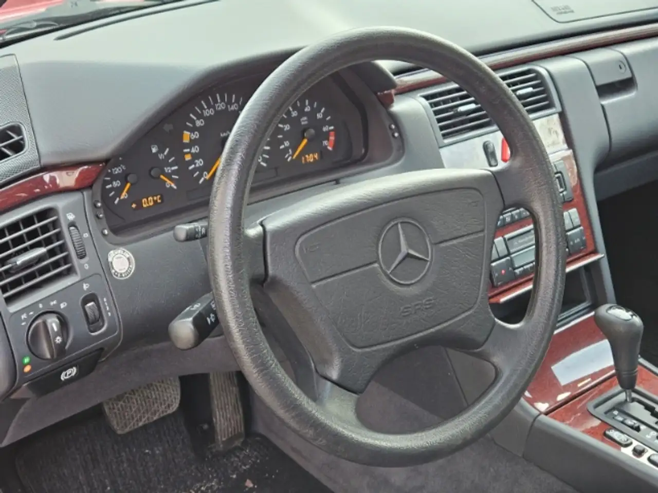 Mercedes-Benz E 230 E230, foto 12