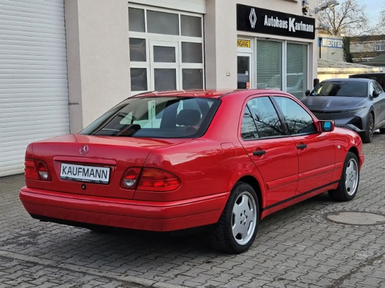 Mercedes-Benz E 230 E230, foto 4