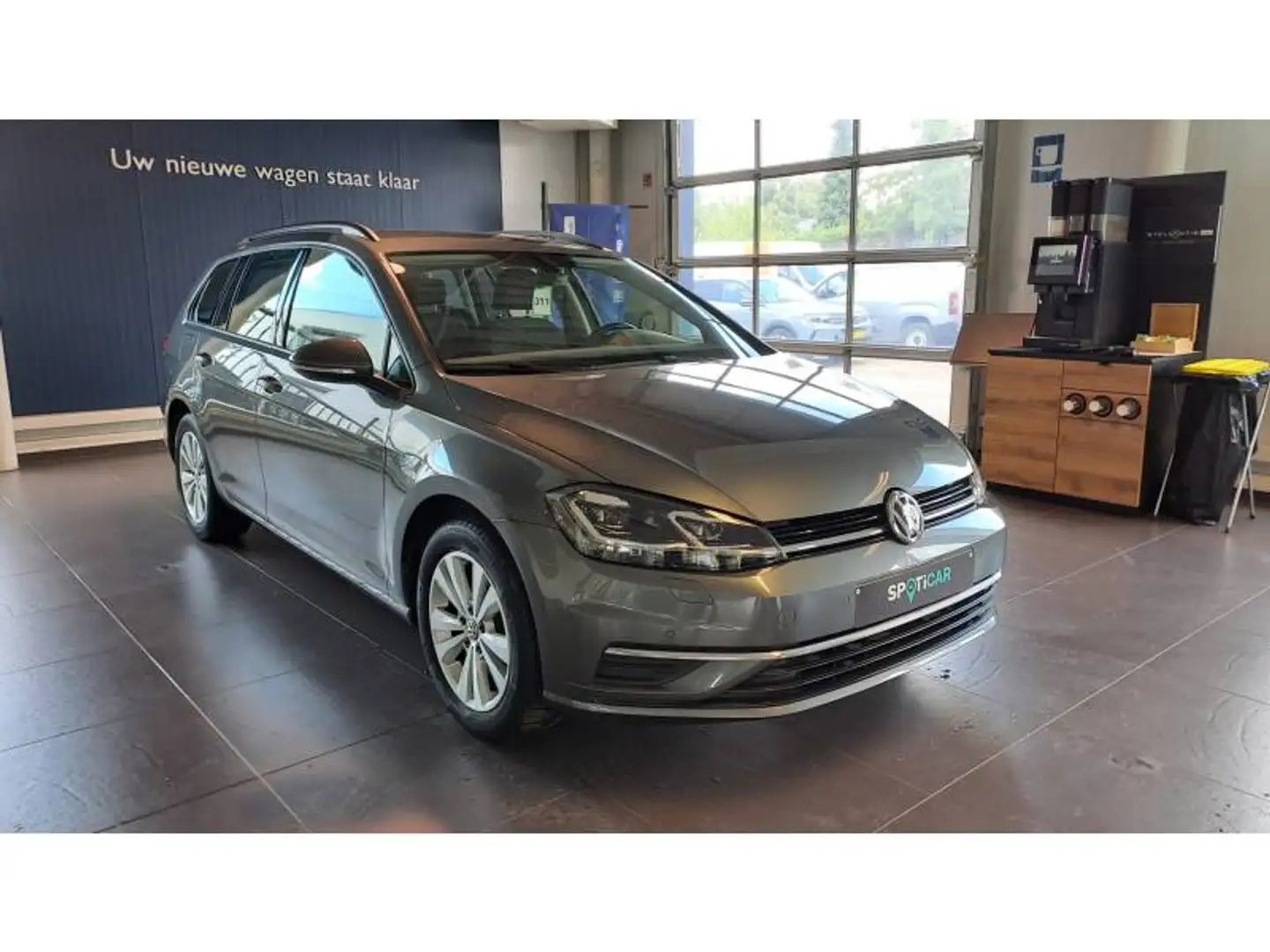 Volkswagen Golf Variant 7 1.0 TSi 85kW Trendline Grijs - 1