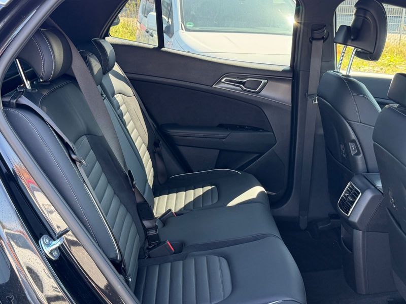 Kia Sportage GT-Line 4WD — photo 13