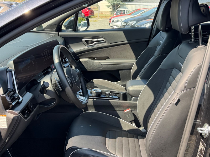 Kia Sportage GT-Line 4WD — photo 10