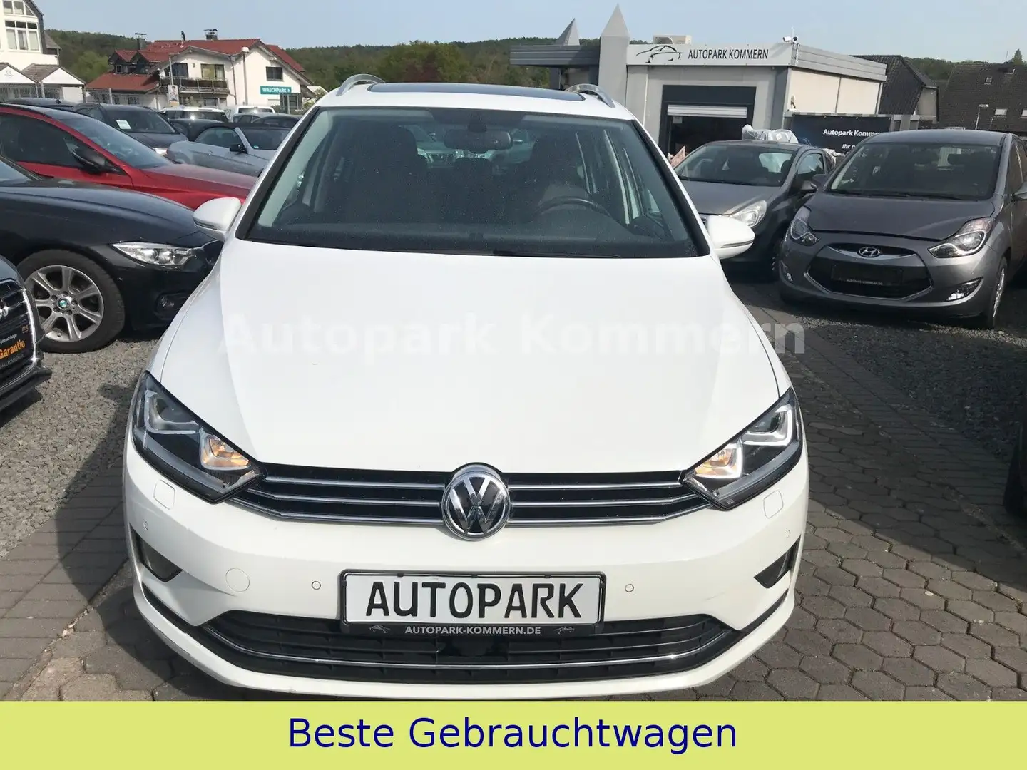 Volkswagen Golf Sportsvan VII Highline BMT/Start-Stopp* Blanc - 2