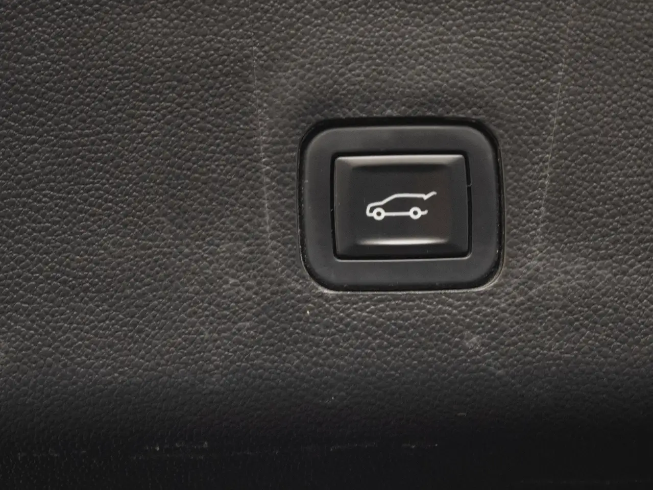 Chevrolet Traverse снимка Chevrolet Traverse