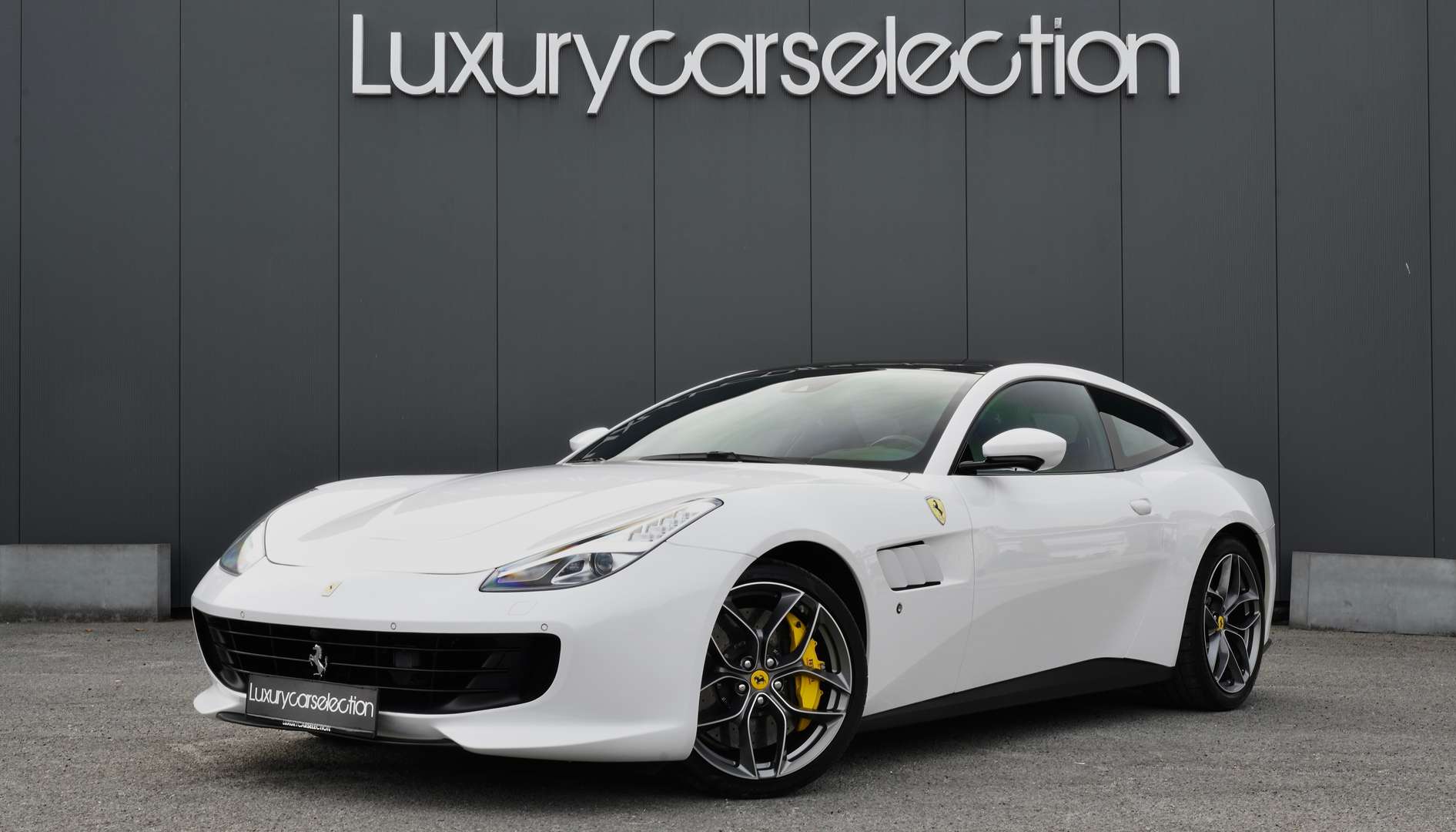Ferrari GTC4Lusso -  - Joinsteer - #1