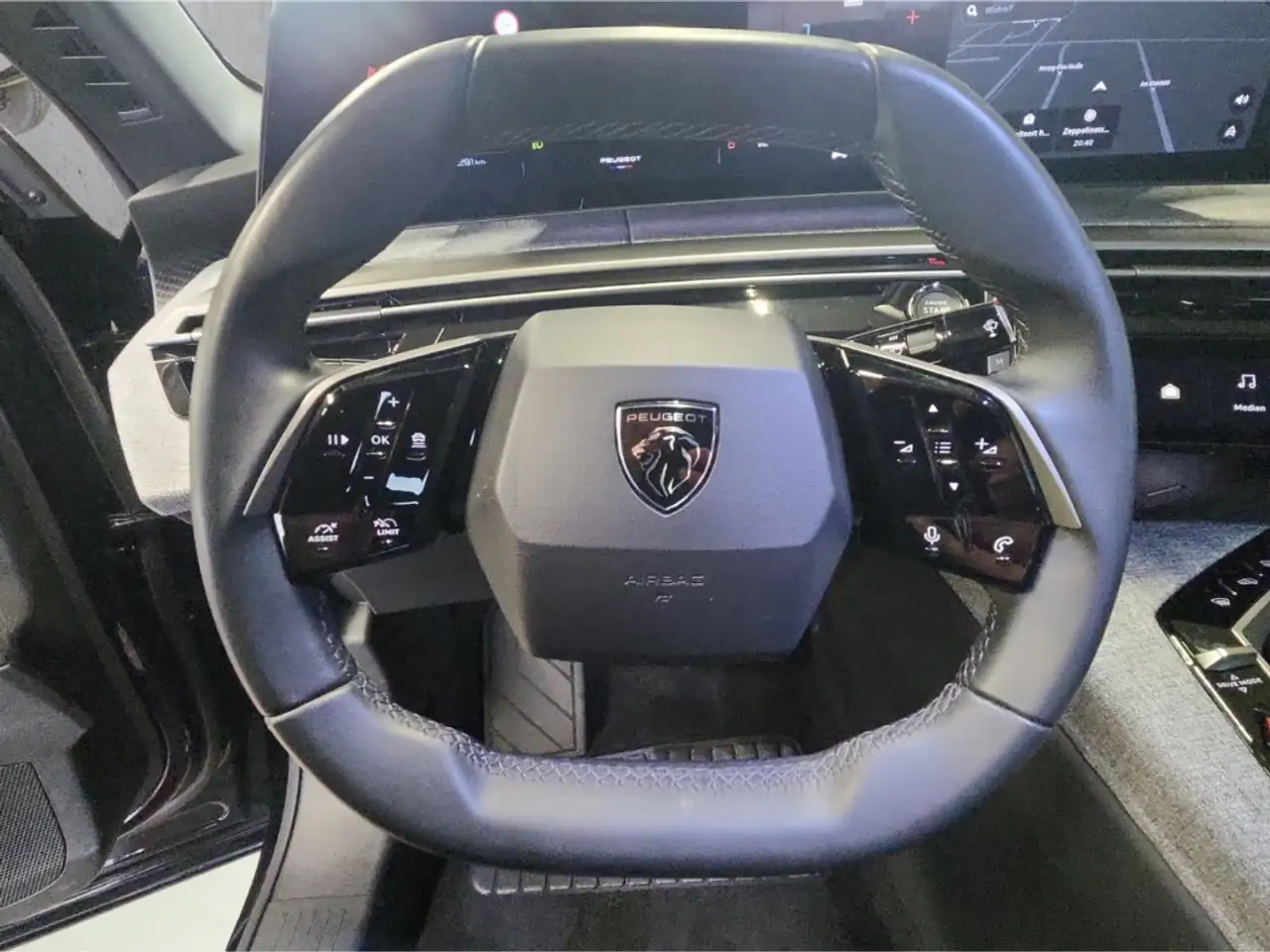 Peugeot 3008 Allure Hybrid 145 E-DSC6 Navi 360 Kamera ACC Appl 10
