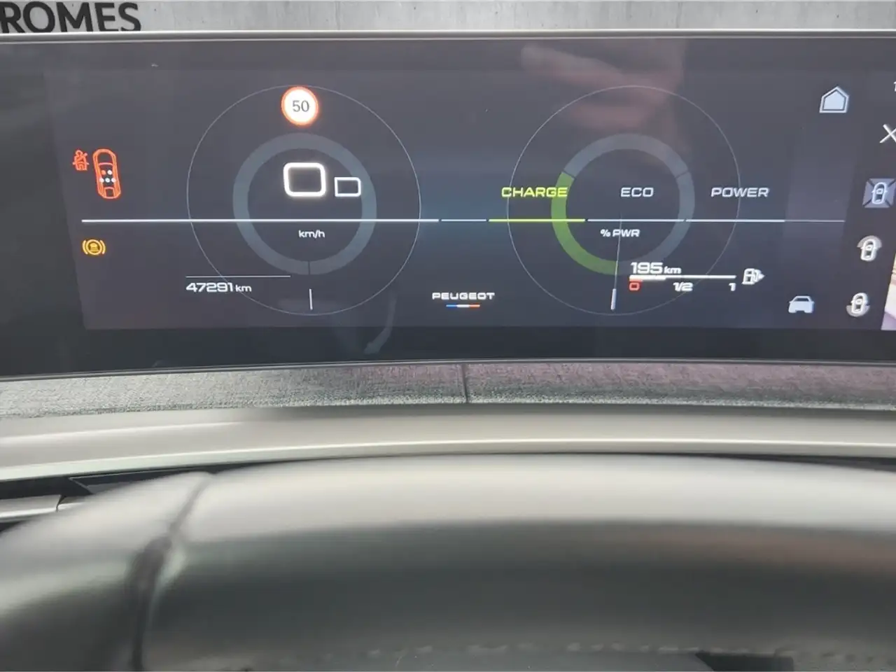 Peugeot 3008 Allure Hybrid 145 E-DSC6 Navi 360 Kamera ACC Appl 15