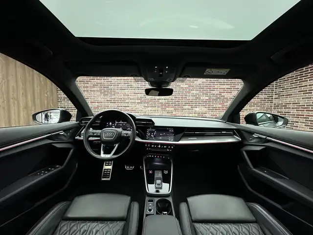 Audi S3 view 11