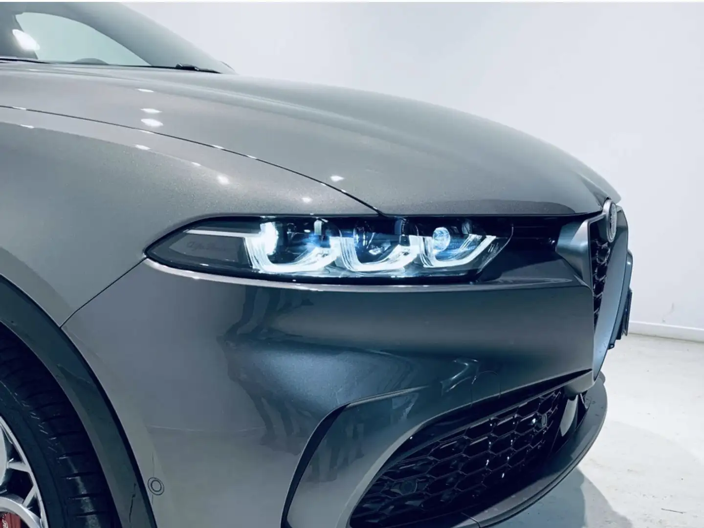 Alfa Romeo Tonale 1.3 gas Multi-air PHEV Speciale Q4 - 1