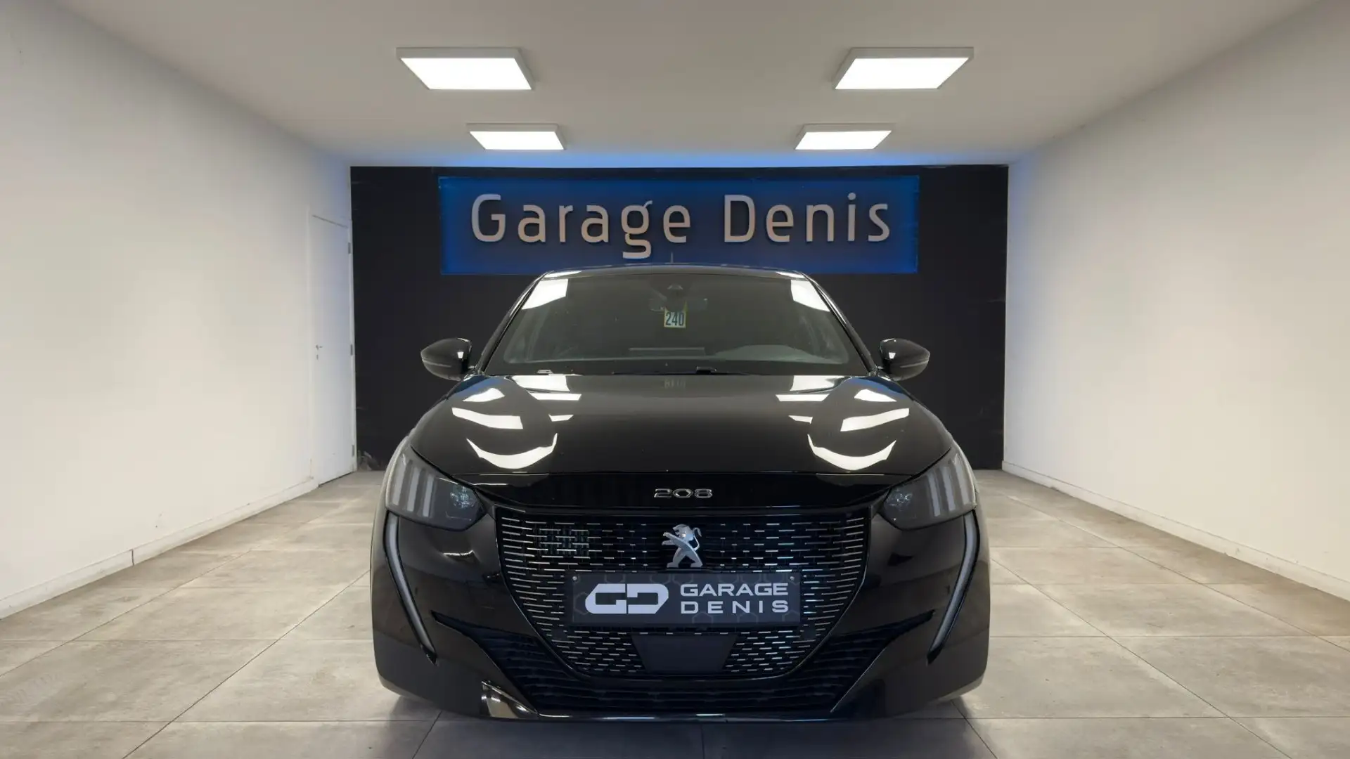 Peugeot 208 1.2i PACK GT BOITE-AUTO*TOIT-PANO*LED*GPS+CAMERA* Zwart - 2