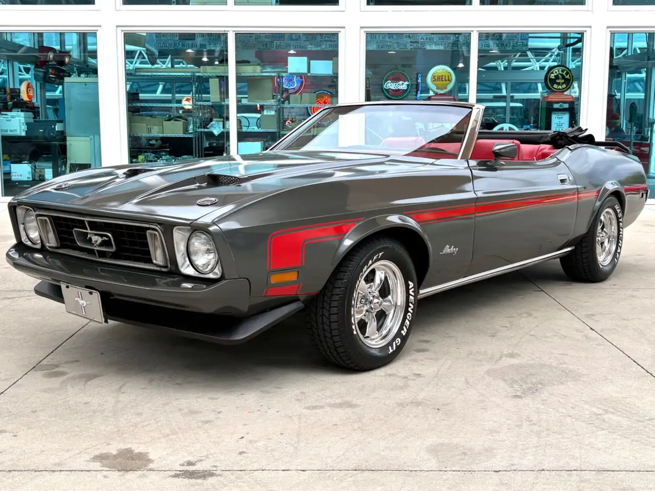 Ford Mustang Convertible, foto 1