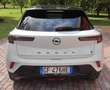 Opel Mokka electric GS Line + 136cv Bianco - thumbnail 4