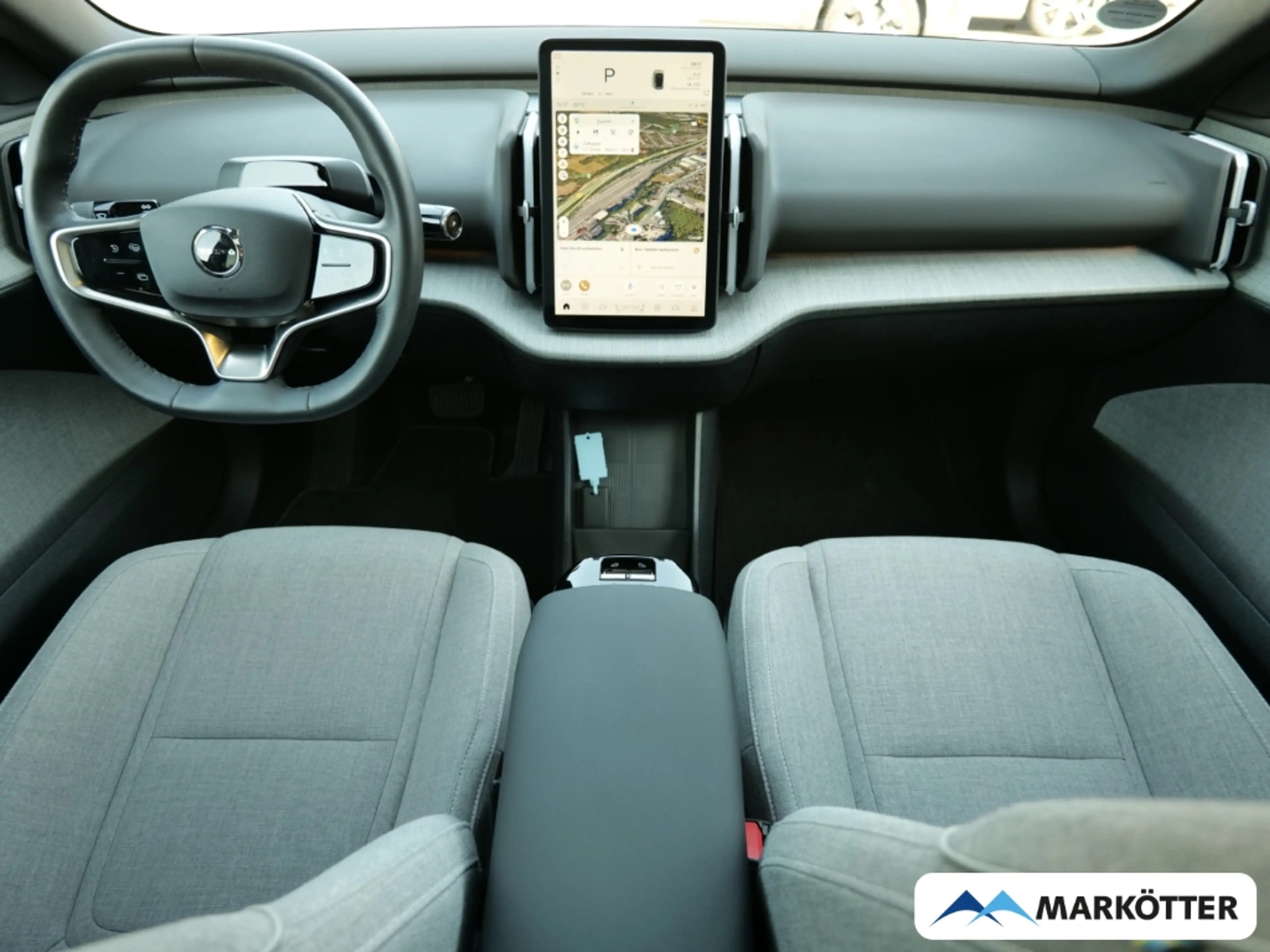 Volvo EX30 Twin Motor AWD Ultra STHZ/Wärmepumpe/PANO — photo 4